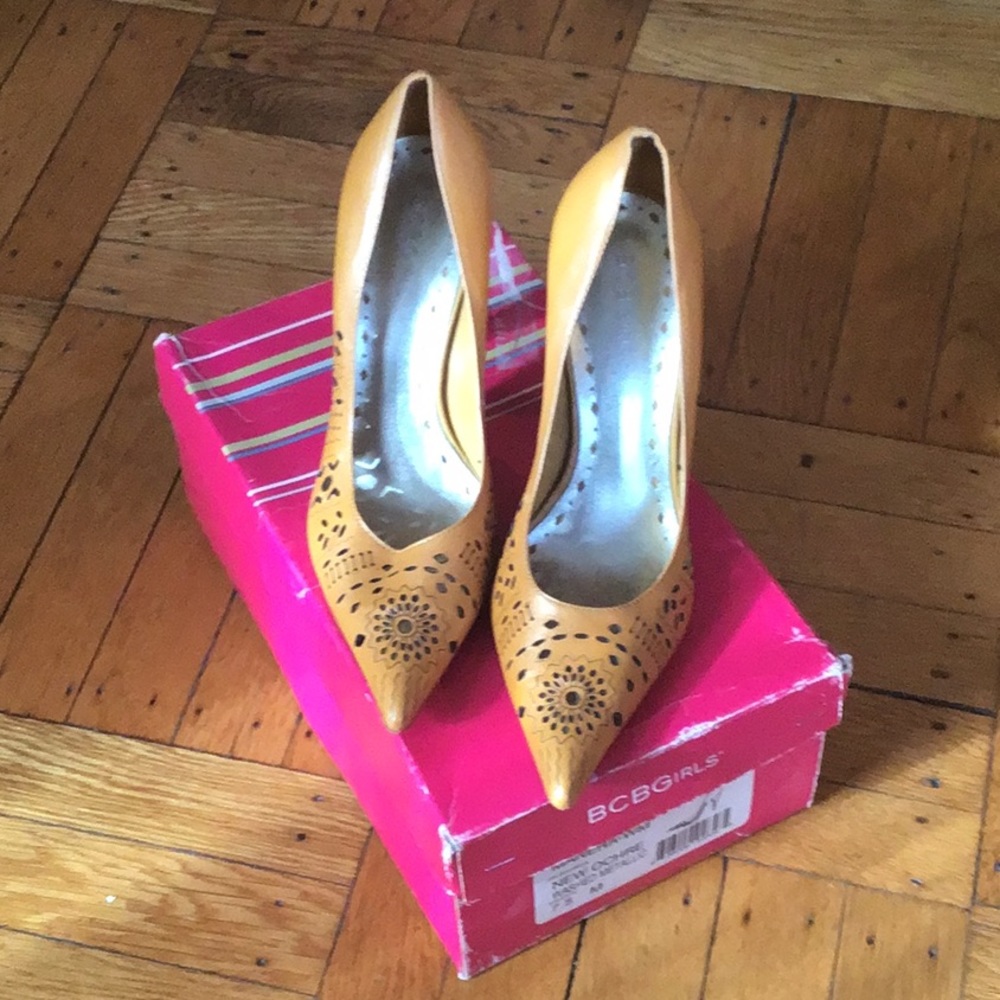 BCBGirls heels in good condition.
